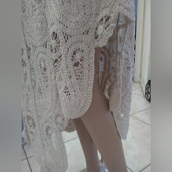 BNWOT AMZ. HANDMADE CROCHET SKIRT/TOP SET (3 WAYS SKIRT) CREAM SEE Measurements - Picture 14 of 16